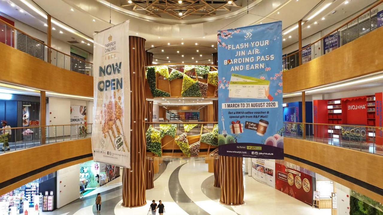 Jb Ciq-r&f Shopping Mall *