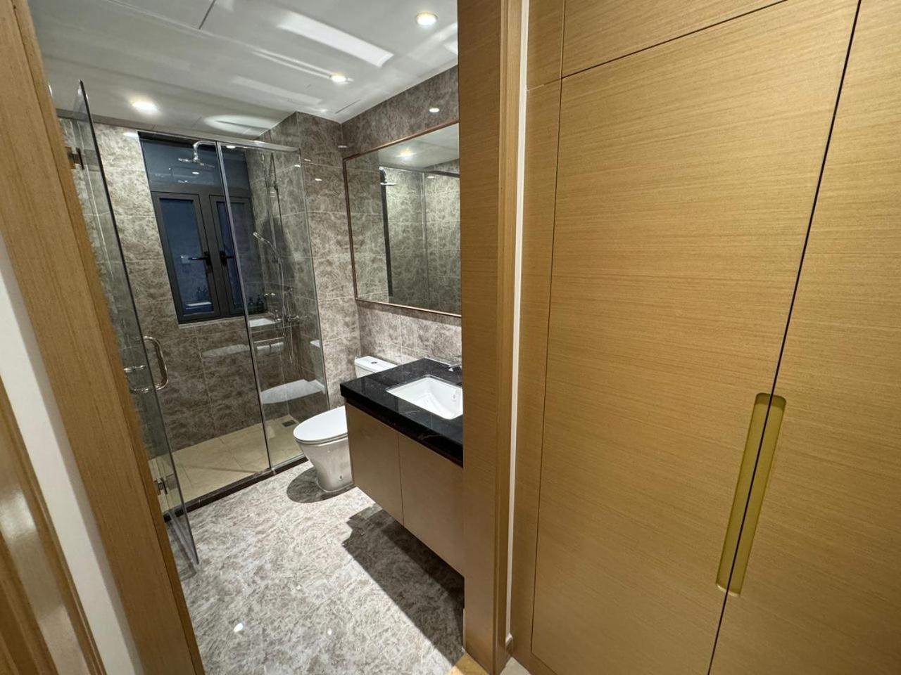 Apartment Jb Ciq-r&f Shopping Mall Johor Bahru