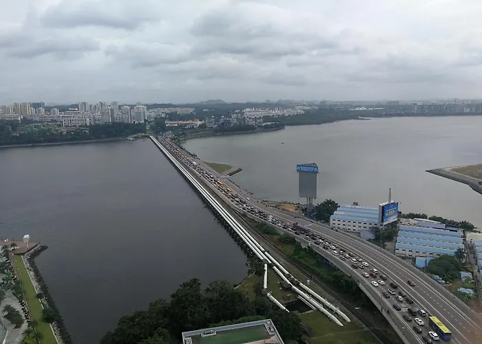 Jb City Ciq-R&F Shopping Mall Apartment