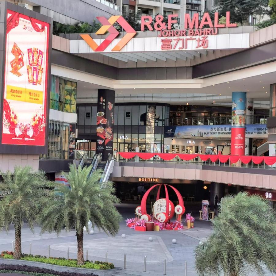 Jb Ciq-r&f Shopping Mall *